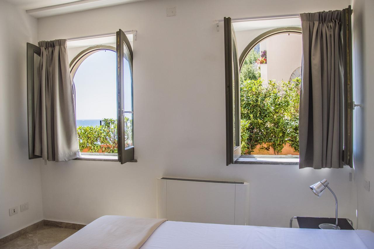 Sunrise Guest House Gaeta Ngoại thất bức ảnh
